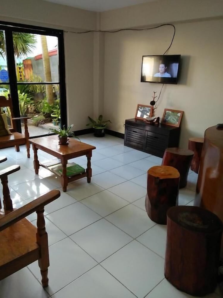 DDD Habitat Dormitory - Tacloban