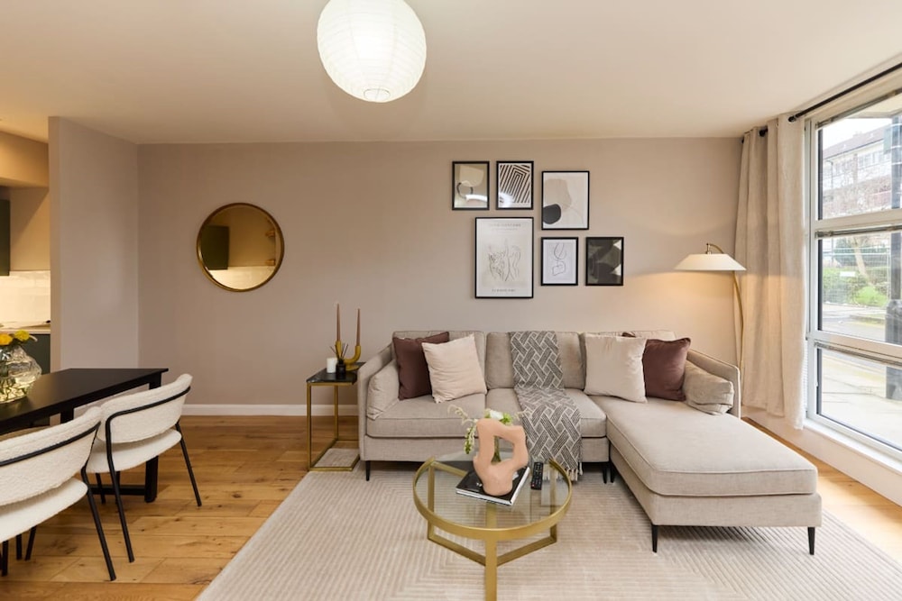 The Deptford Hideout - Lovely 1bdr Flat