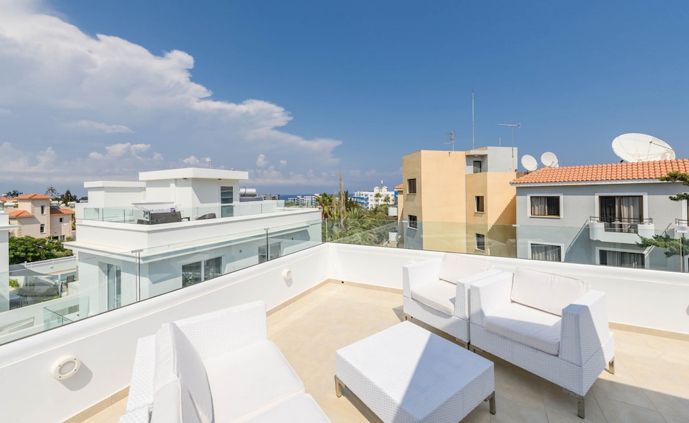 Green Bay Villa 16 in Protaras