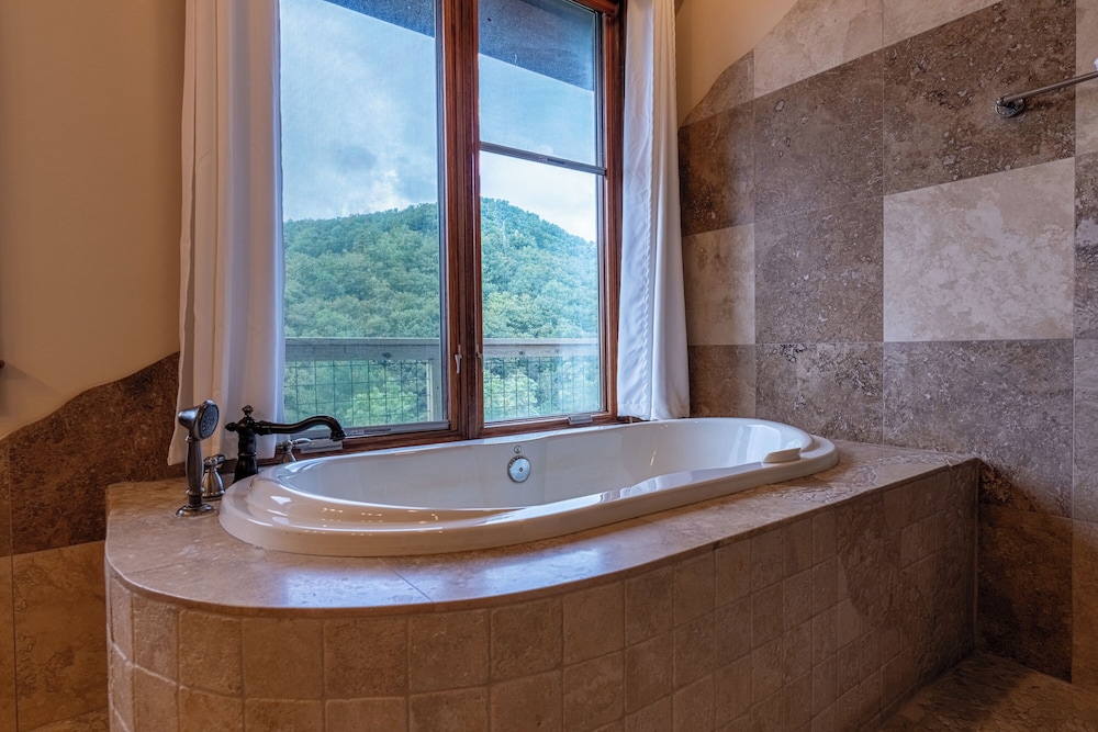 Luxury Mountain Cabin Amazing Look out Views