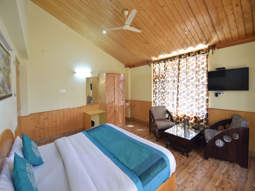 OYO 4782 Manzana Woodlet Cottage