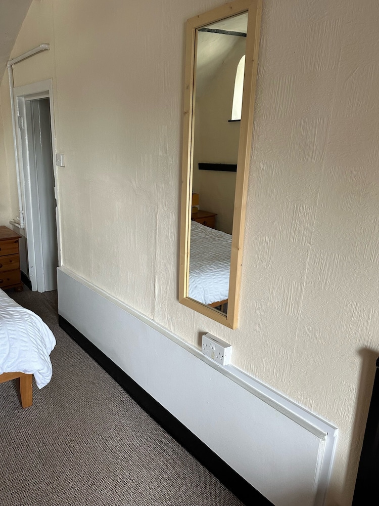 Kings Arms Inn