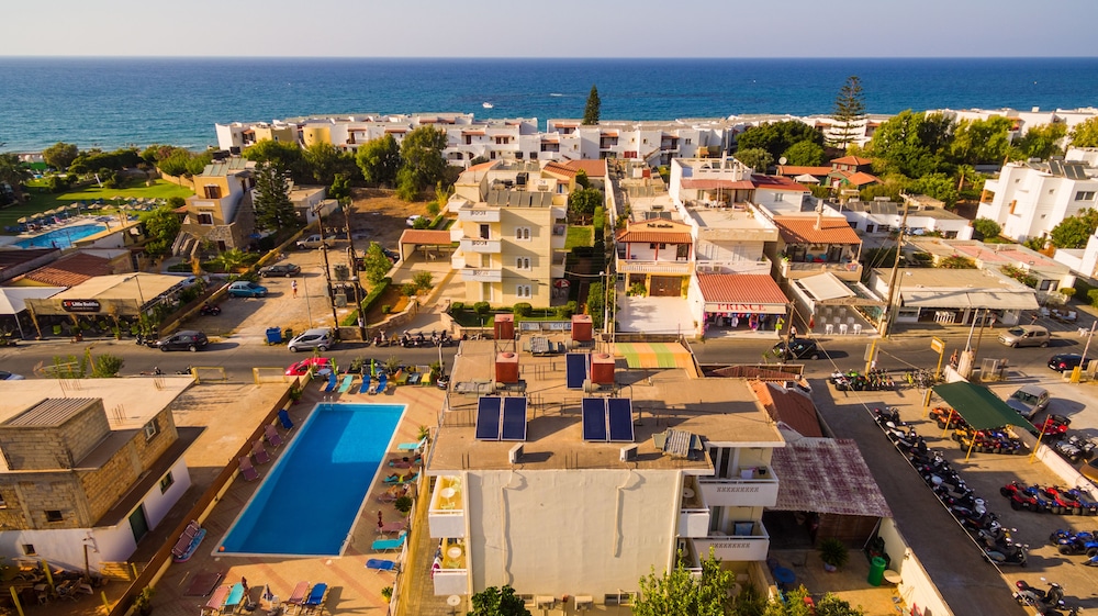 Irini Studios photo 2