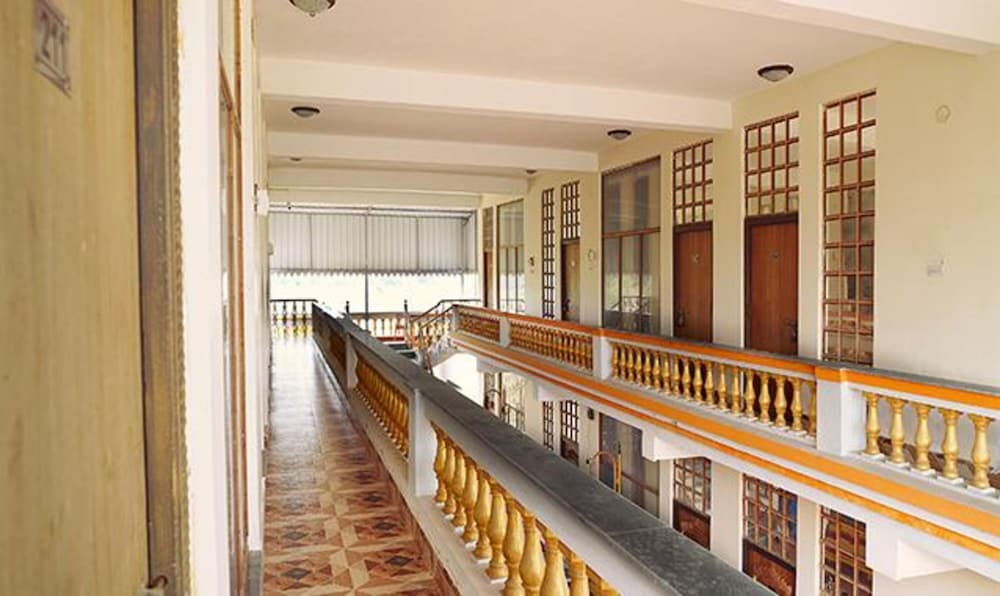 FabHotel Prime Indeedcare