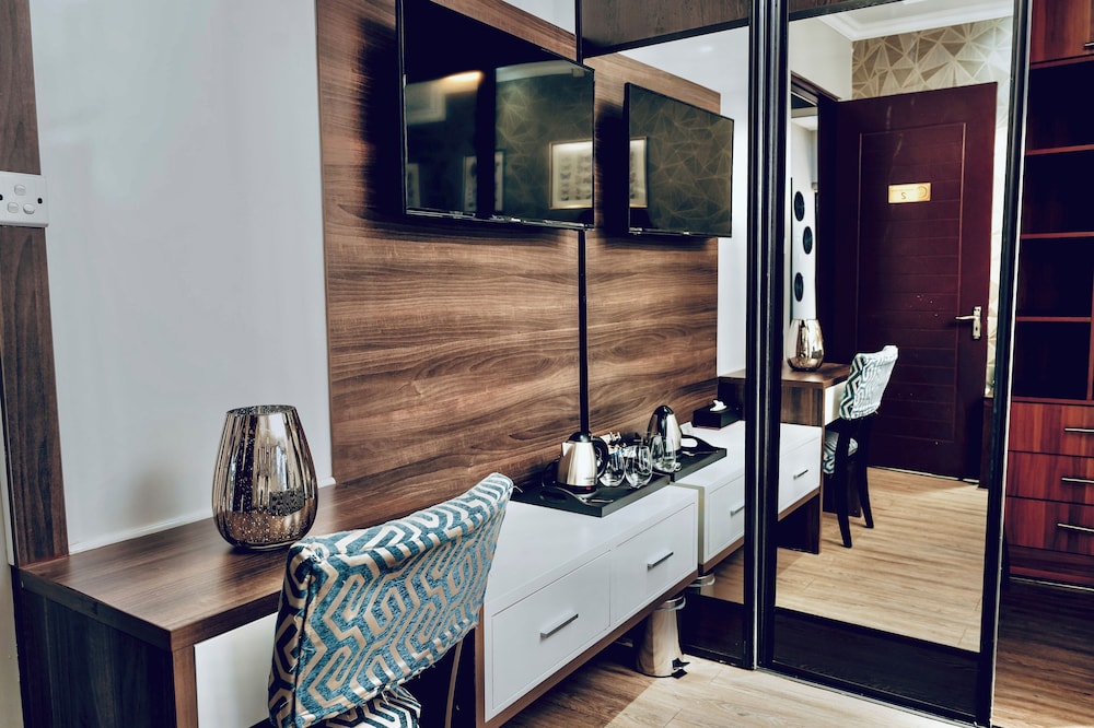 Escapade Lux Guesthouse