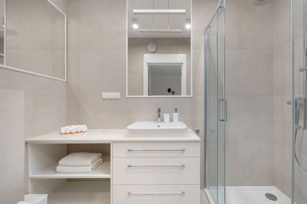 Turquoise Apartment Rogowo by Renters