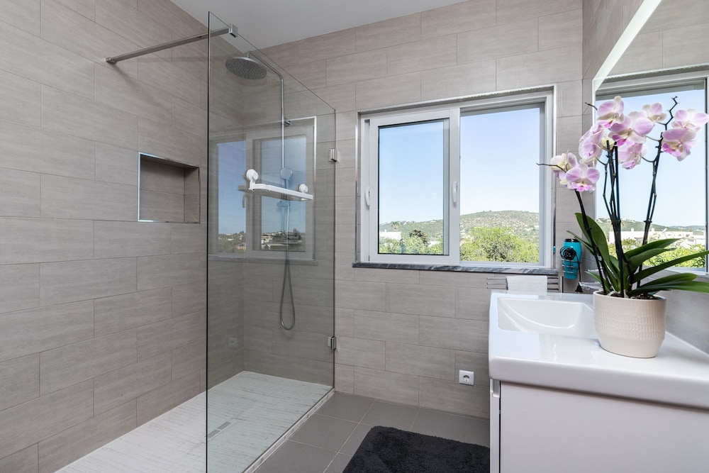 Looking to Landscape Sea View Private Pool Villa