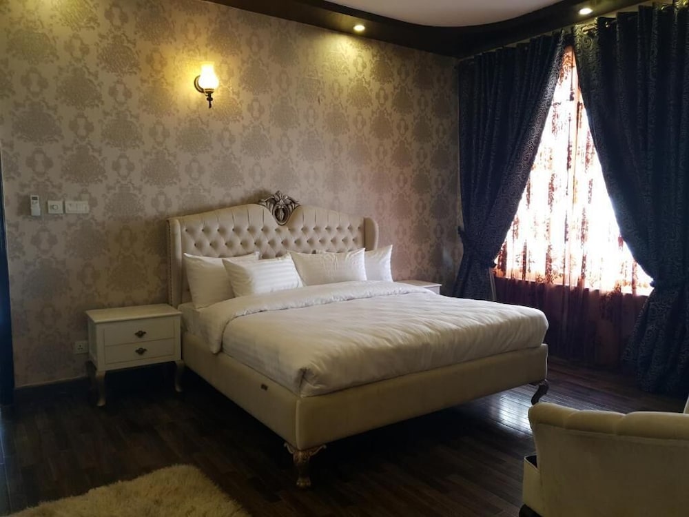 Royal Villa Guest House view 5