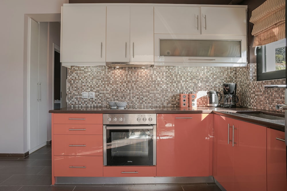 Queen Bee Residence photo 3