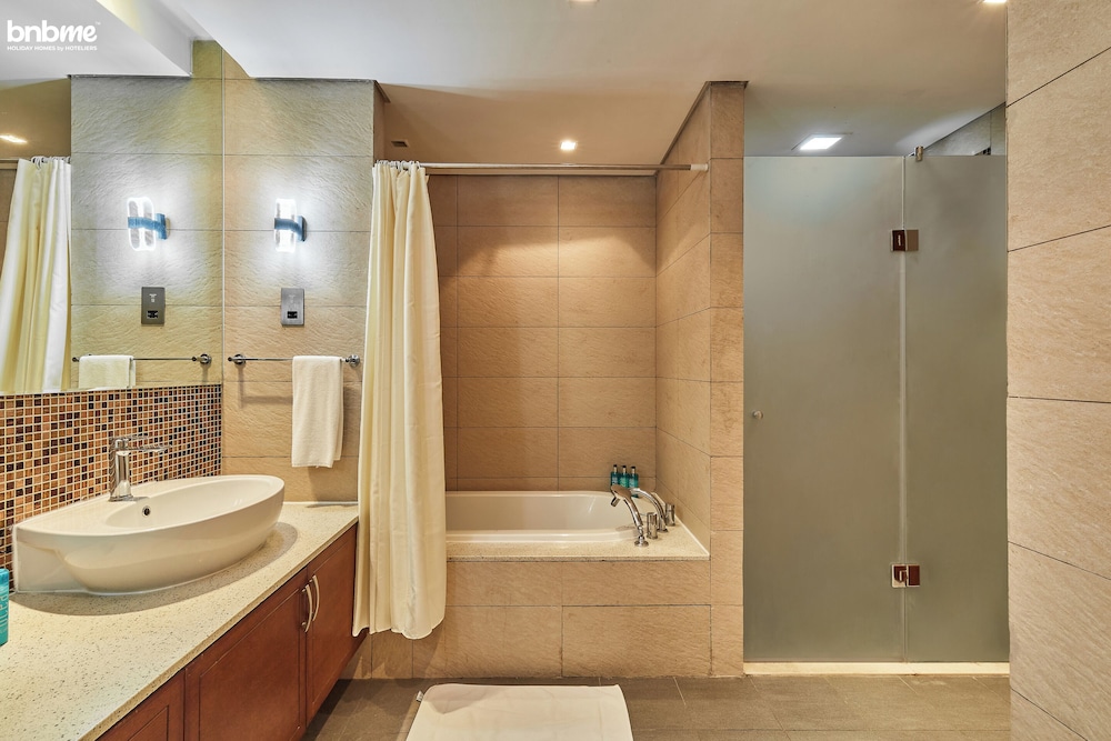 Marina Residence - 1108
