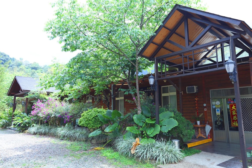 Nine Aboriginal B&B