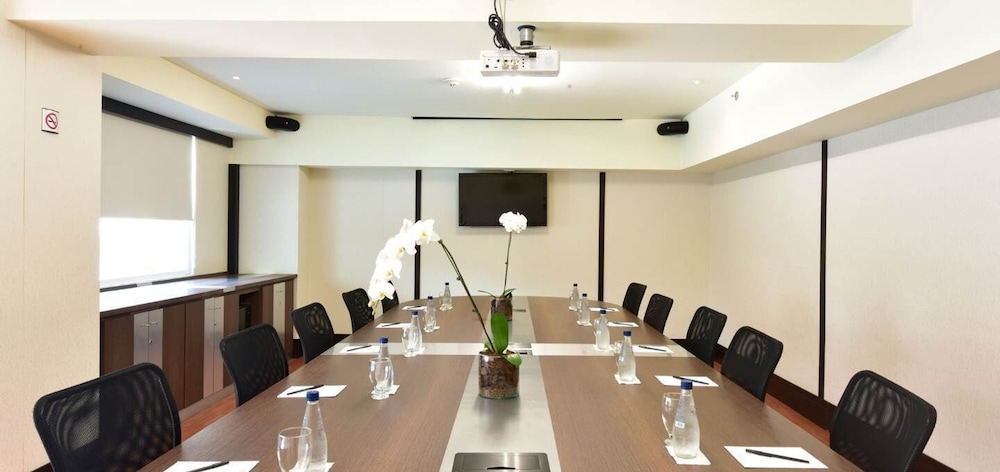 Hotel Pestana Caracas Premium