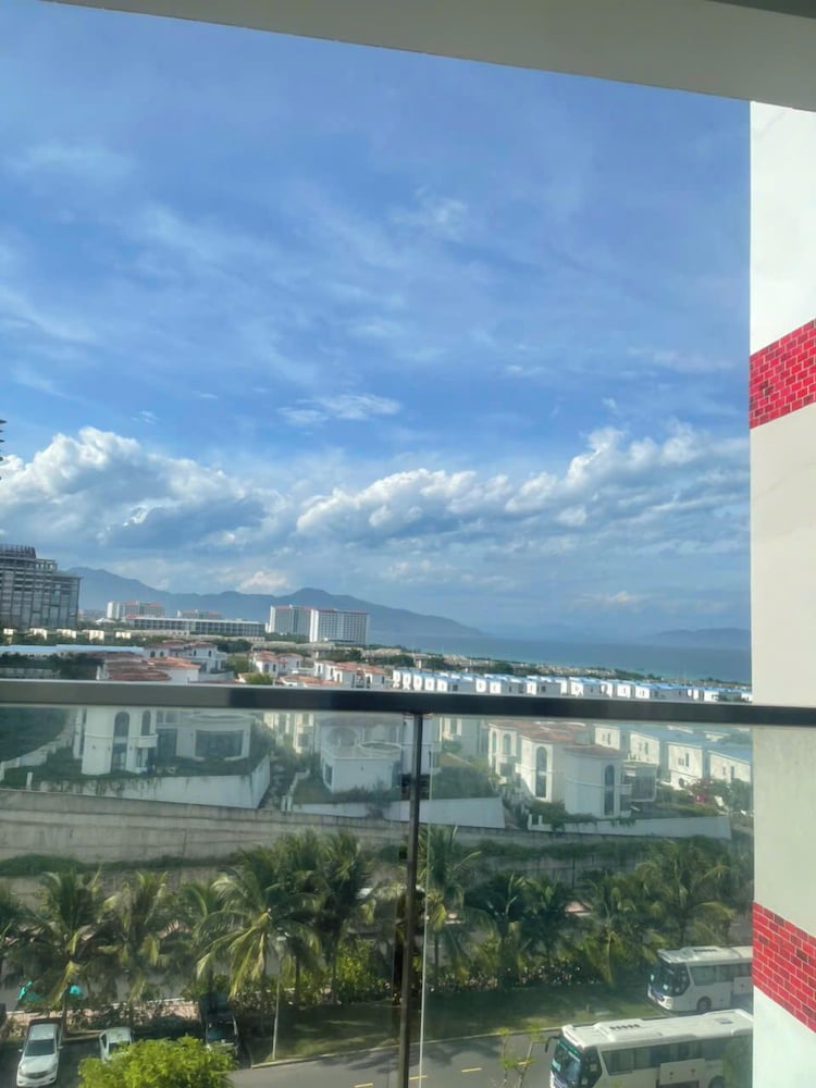 AirPort Cam Ranh Resort