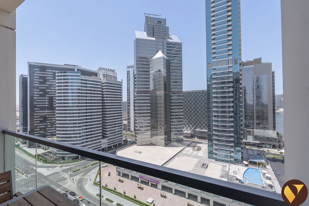 Bellevue Downtown BurjKhalifa Dubai Mall