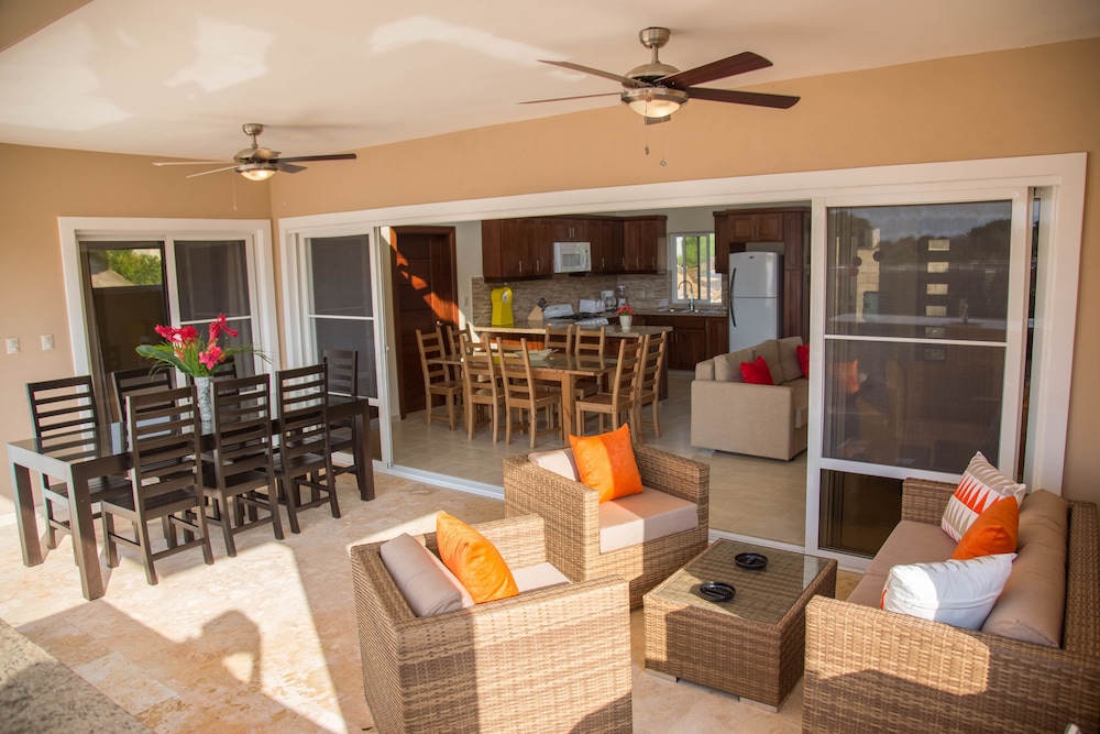 Villa Mango