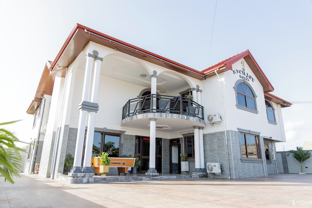 RichJoy Lodge
