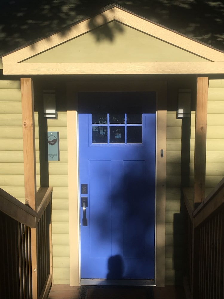 Watermark Waterfront Cottages