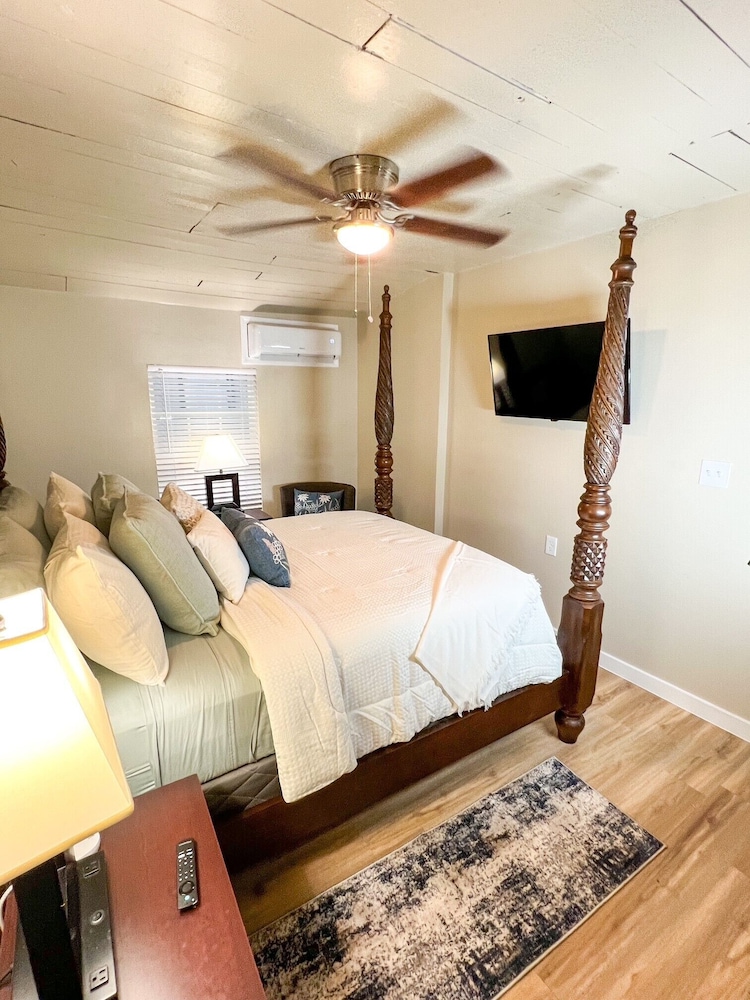 Huffman Extended Stay Suites