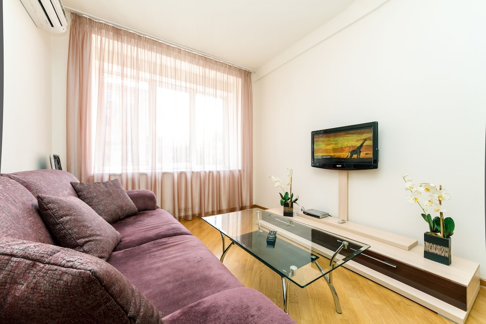 Alma Apartments