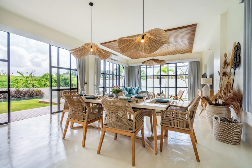 Nicolas Villa Canggu