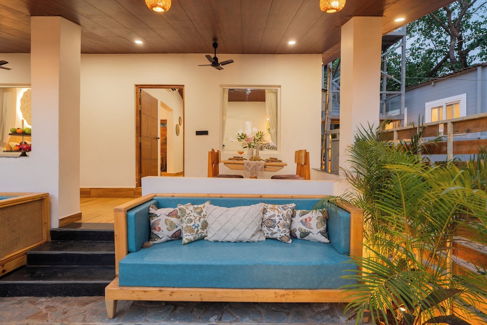 ELIVAAS House of Neptune 1 BHK Boutique