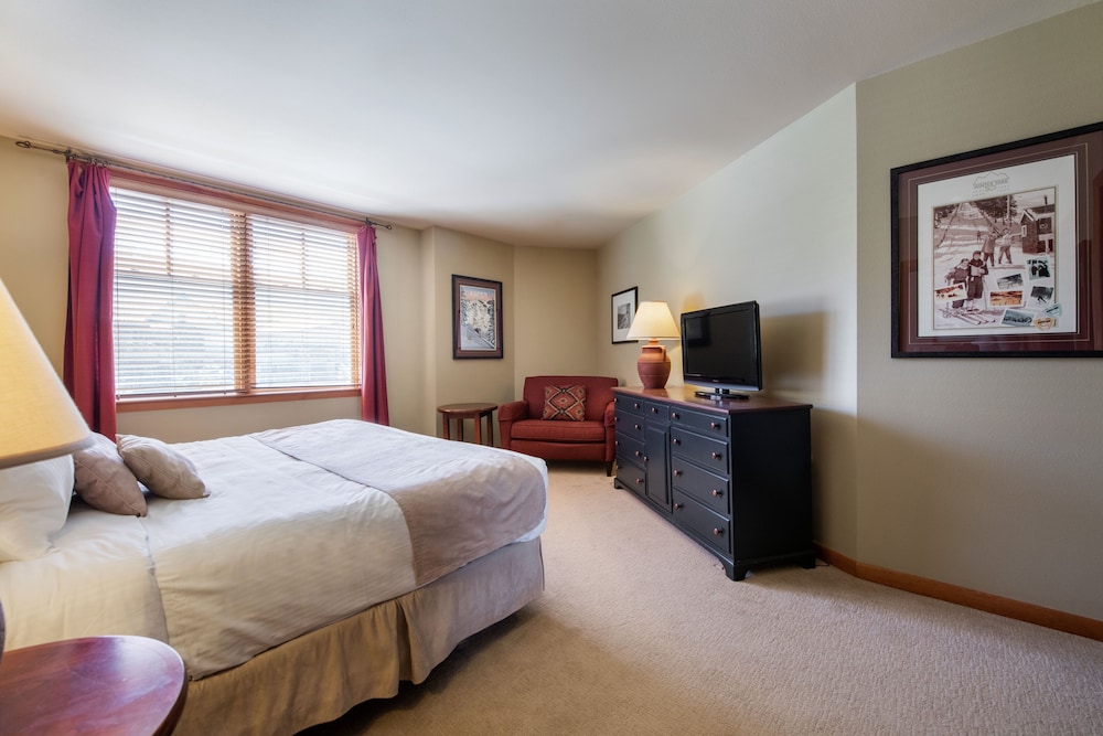Zephyr Mountain Lodge - Winter Park Vacation Condos