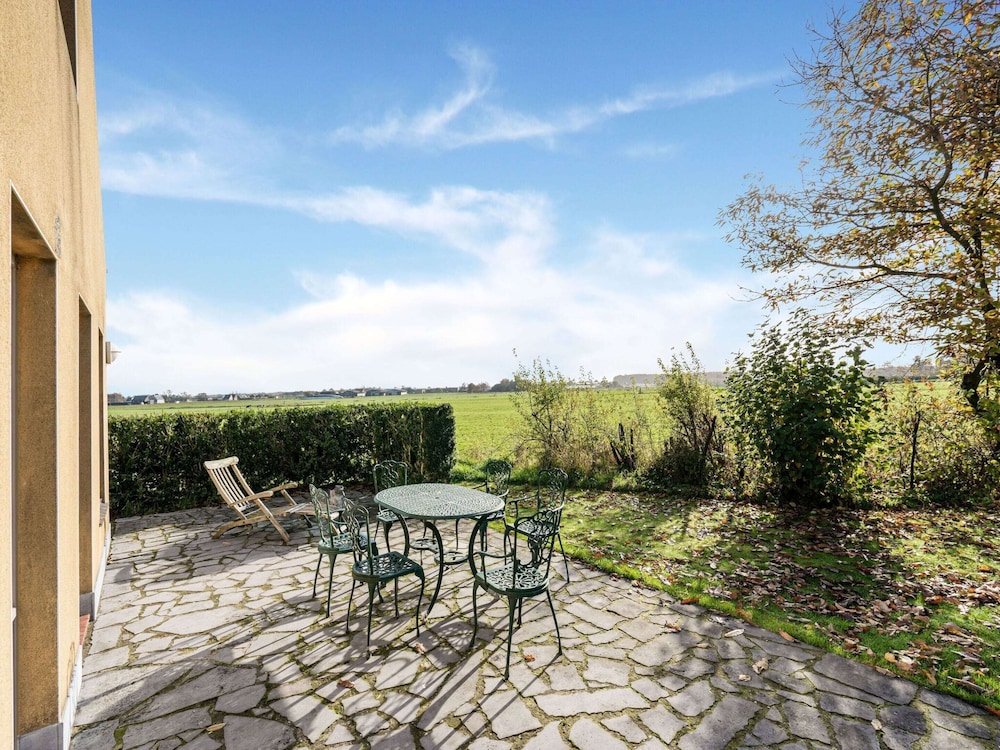 Holiday Home Het Zuidgoed With Garden
