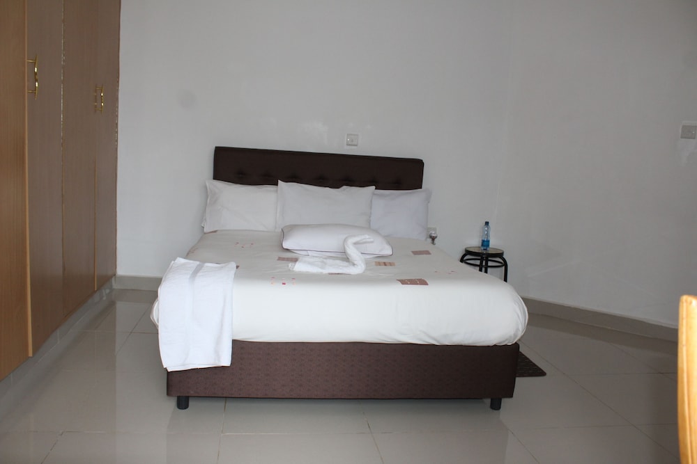 Salient Guest House