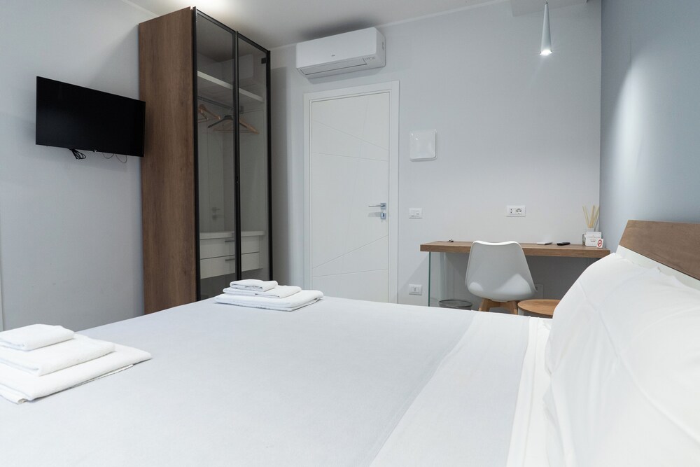 CATANIA E DINTORNI LIVING ROOMS