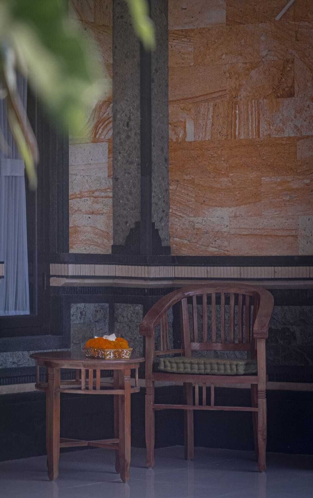 Deni Guesthouse