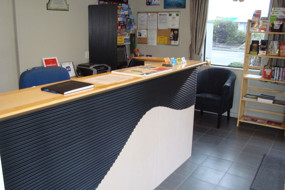 Azena Motels - Image 3