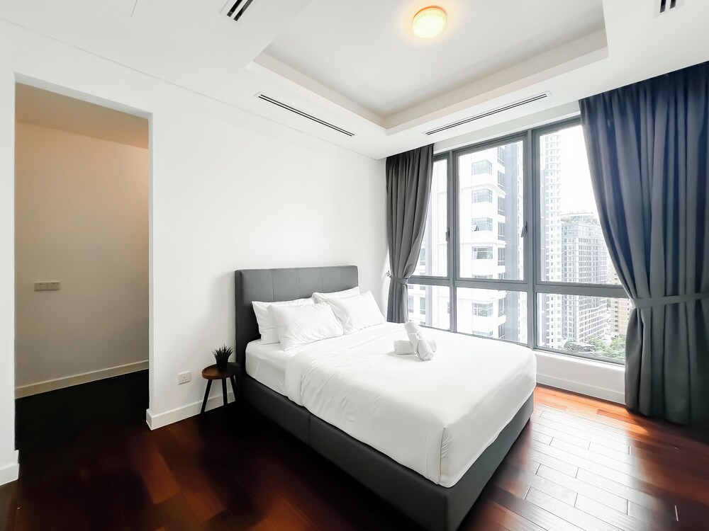 D'Rapport Residences By Manhattan Group
