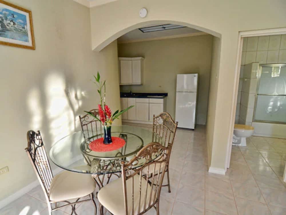Tropical Lagoon Resort - Property Image 5