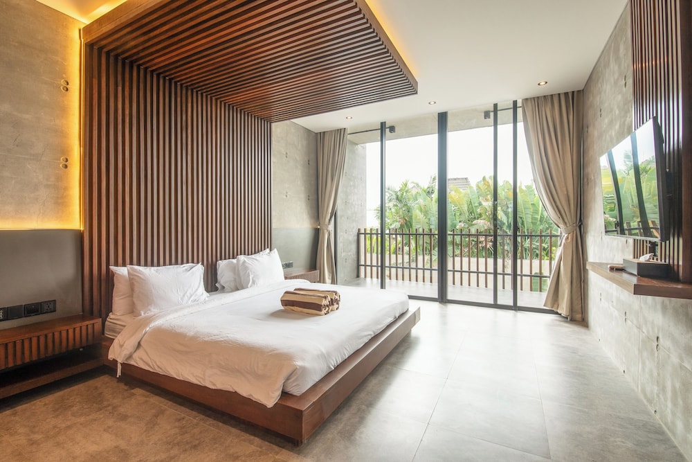 Modern 4 BR Villa Heart of Canggu 8mins to Beach