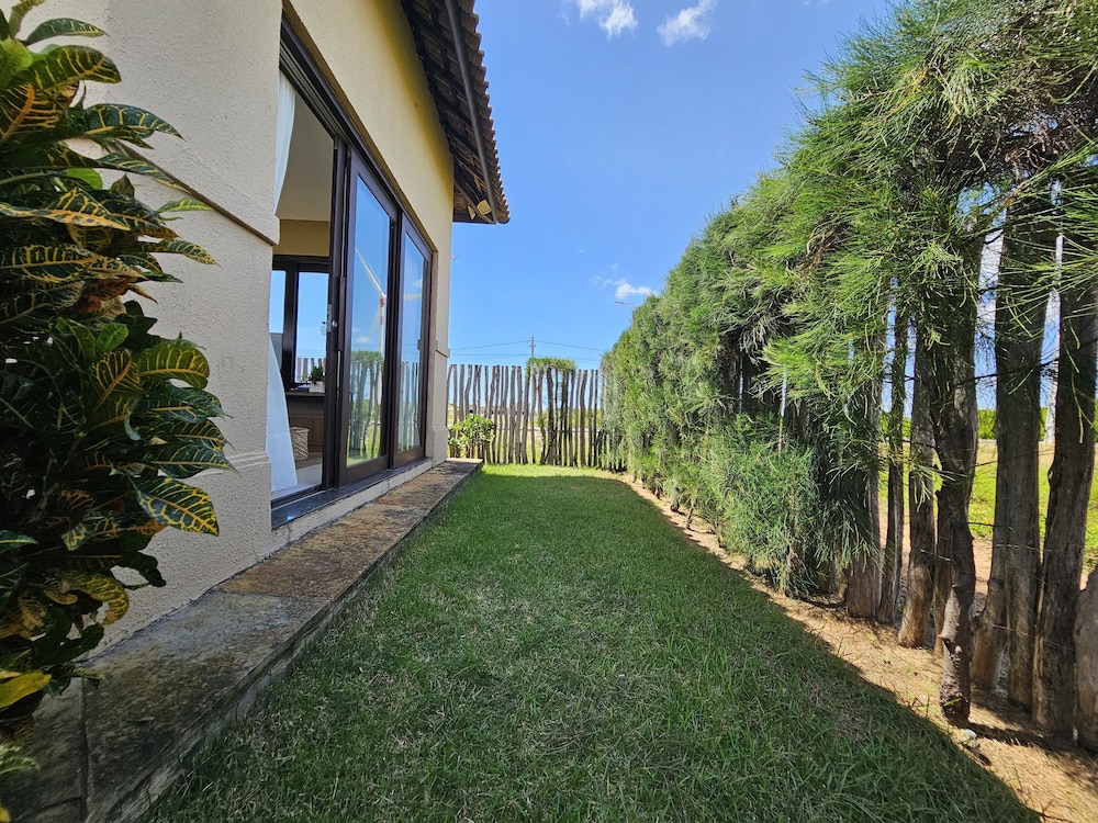 Casa Sumatera - The Coral flecheiras