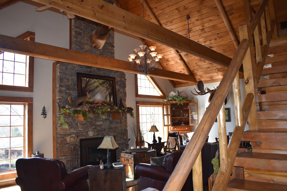 Bear Creek Lodge Cabin Resort
