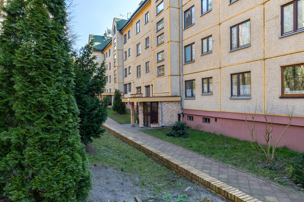 Deluxe Apartments Turystyczna by Renters view 5