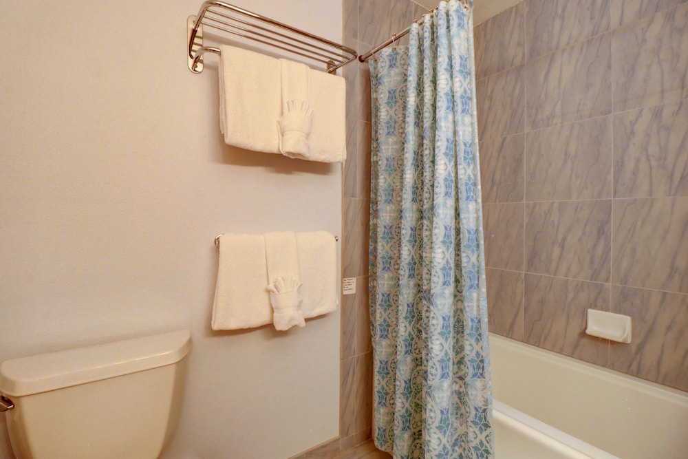727b Meadow Creek 2 Bedroom Townhouse