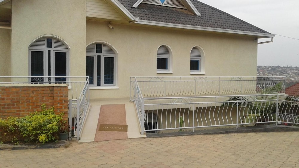 Corina K Guest House