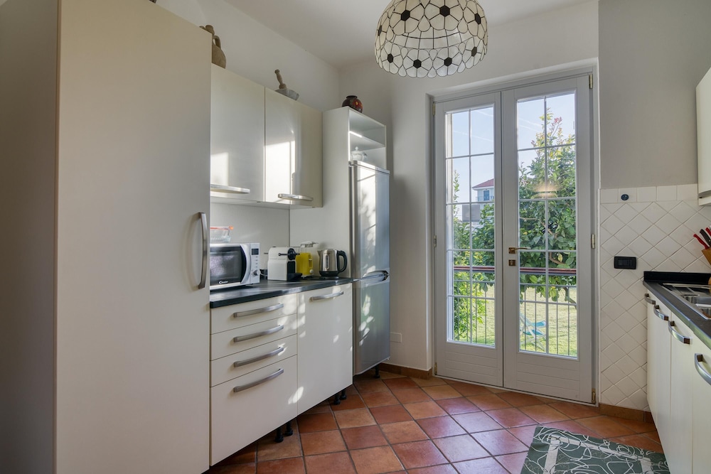 La Casetta Sull Albero 900m From the sea view 4