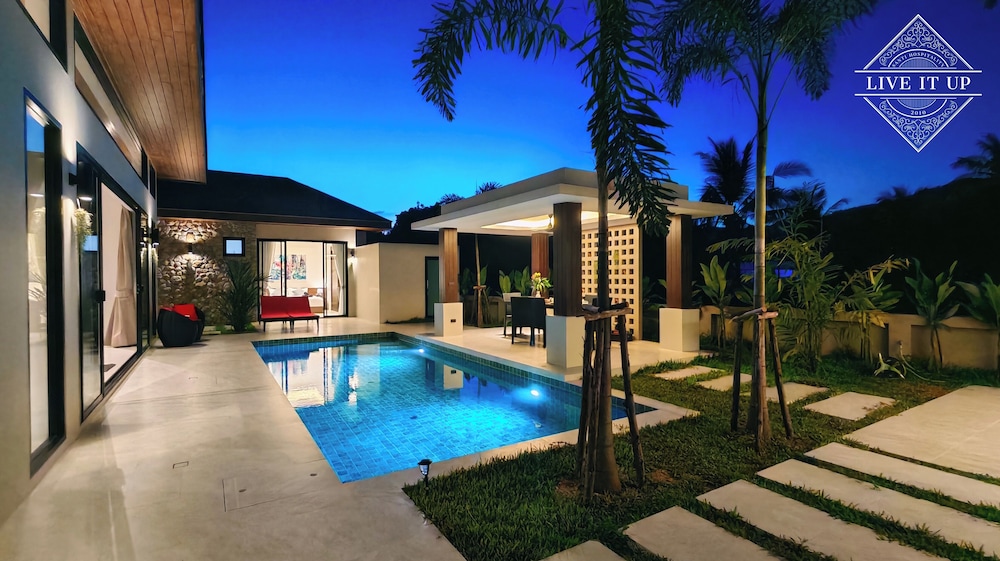 Santi Tara Villas