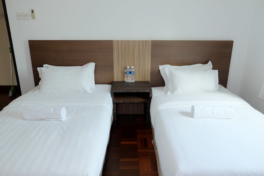 Natol Homestay - Sydney Batu Kawa MJC New Townships