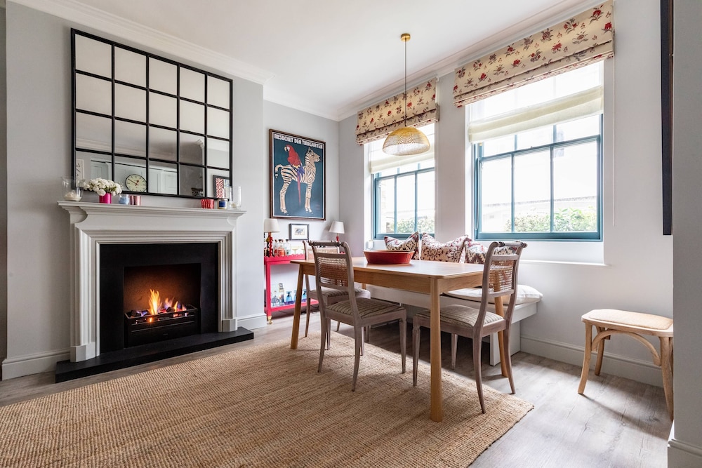 William Mews by Onefinestay