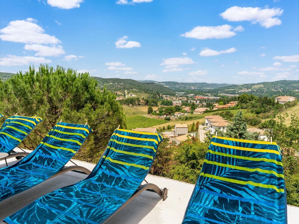 Charming Villa Stay Near Limoux