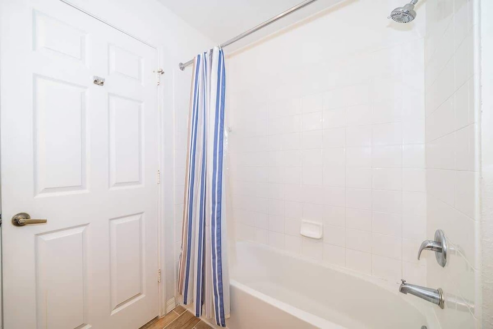 Charming 3brtownhome Near Disney