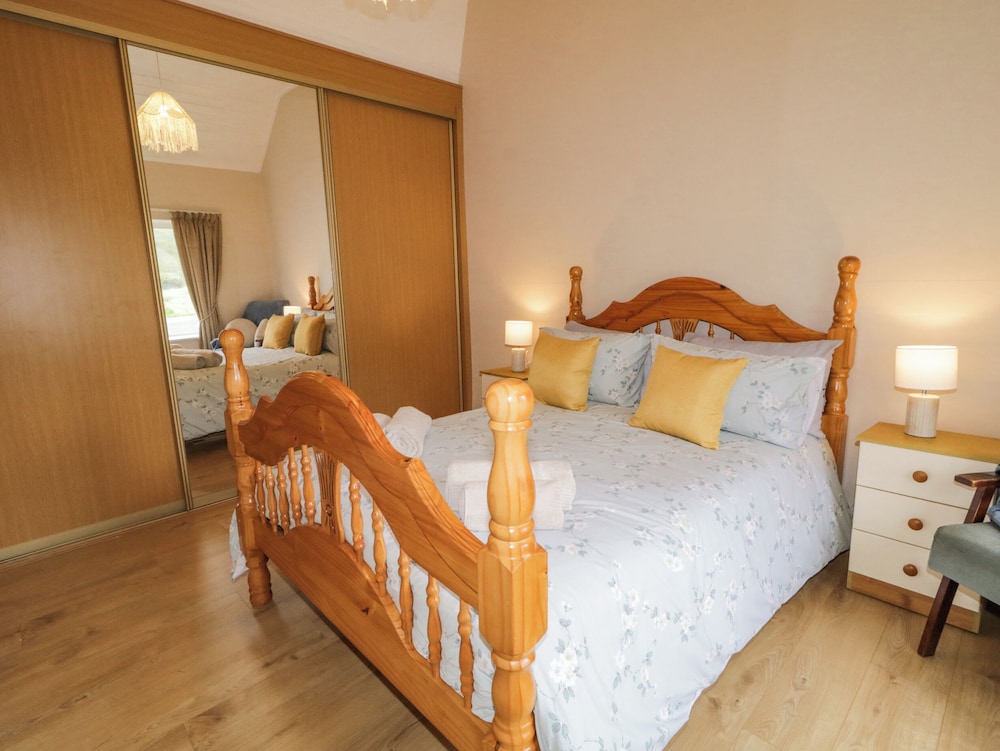 Maghera Caves Cottage