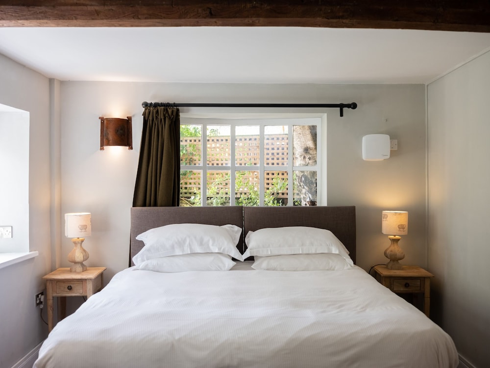 The New Inn