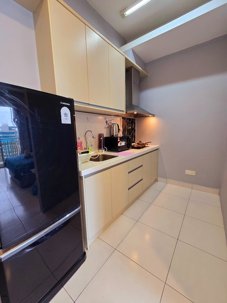 Neo Mutiara Damansara Studio 2PAX 1CP