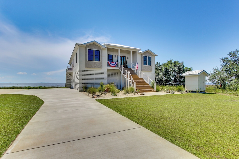 Luxury Beachfront Living! Epic Ocean Springs Home