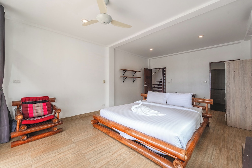 4BR PoolVilla and SeaView V199